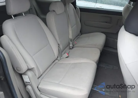 2020 Kia Sedona Lx из США, поврежденный, VIN KNDMB5C13L6618928